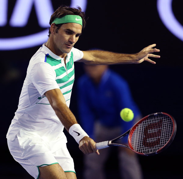 费德勒在塞尔维亚队比赛中夺冠，刷新纪录引发热议！比赛高潮迭起的简单介绍