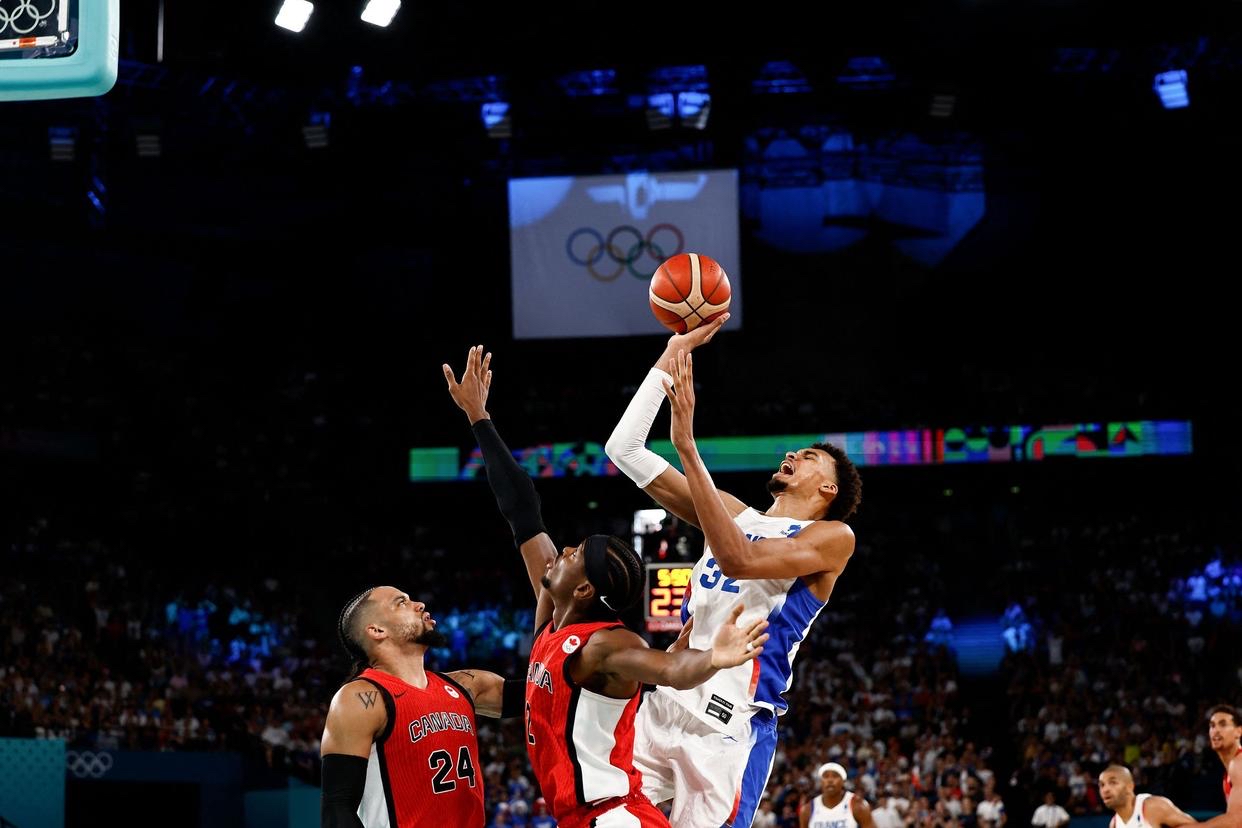 包含法国队不断突破!,穆雷连续十二场比赛得分超过夺冠观众掌声雷动的词条 包含法国队不断突破!,穆雷连续十二场比赛得分超过夺冠观众掌声雷动的词条