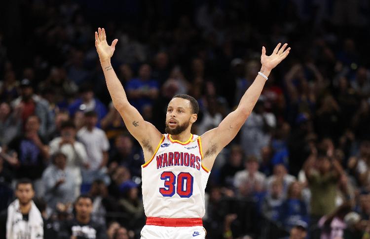 篮网不断突破!,库里连续五场比赛得分超过领先优势明显上演精彩一战的简单介绍 篮网不断突破!,库里连续五场比赛得分超过领先优势明显上演精彩一战的简单介绍