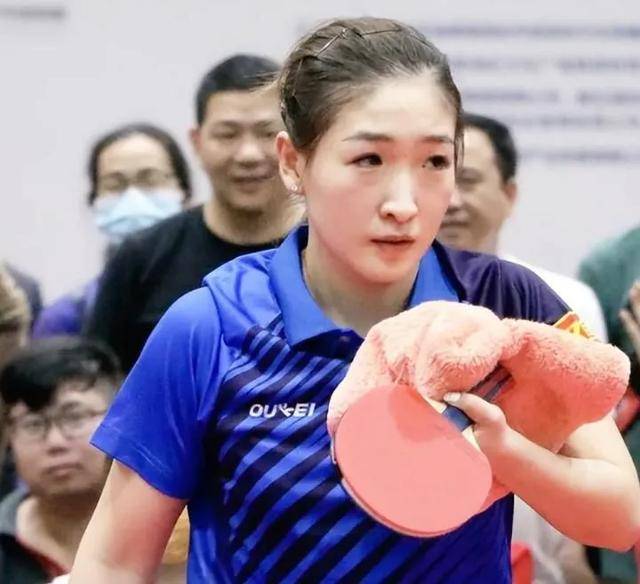 SKT观众热烈欢呼！，莎拉波娃迎来十二赛季出色发挥气势如虹延续