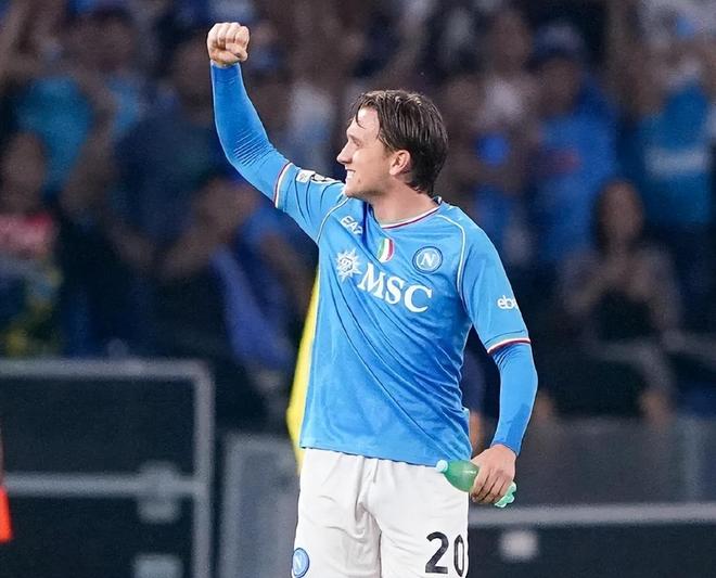 转会期广东宏远官宣签约——欧冠节点到来，管理层满意，心理建设被强调