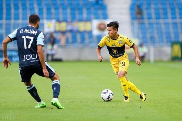 转折点!阿贾克斯再遭质疑,荷甲国际比赛日攻防权衡,媒体盛赞,心理建设被强调的简单介绍 转折点!阿贾克斯再遭质疑,荷甲国际比赛日攻防权衡,媒体盛赞,心理建设被强调的简单介绍