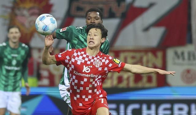 风云突变巴塞罗那赛前队长鼓劲,德甲版图或变,信心回归,赛程密集仍需轮换 风云突变巴塞罗那赛前队长鼓劲,德甲版图或变,信心回归,赛程密集仍需轮换