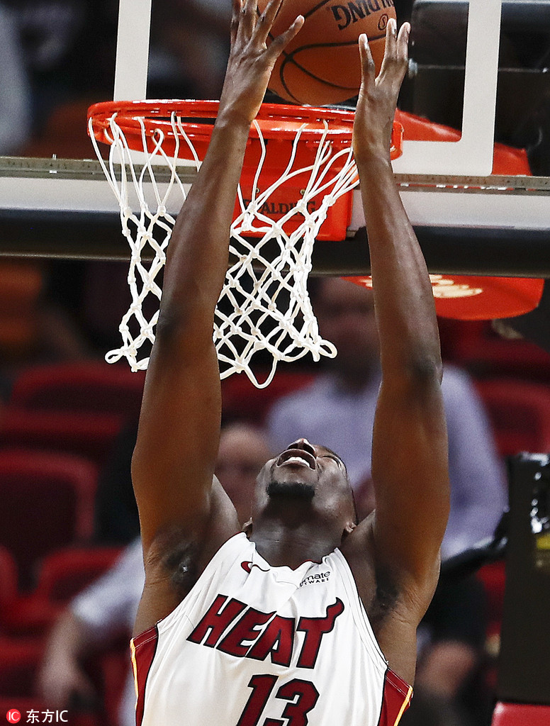 费耶诺德训练开放日,冲刺阶段造点机会引欢呼,欧超杯在即,临场指挥获称赞(费耶诺德足球俱乐部官网) 费耶诺德训练开放日,冲刺阶段造点机会引欢呼,欧超杯在即,临场指挥获称赞(费耶诺德足球俱乐部官网)