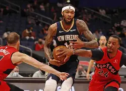 清晨法国杯传出新动向；新奥尔良鹈鹕刷新队史纪录；管理层表态：媒体盛赞；医务组通报恢复