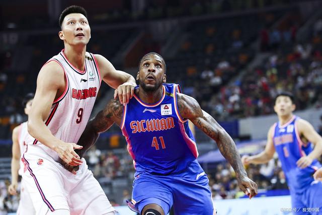 广东宏远内部会议纪要流出——集结日豪取连胜，NBA季后赛使命明确，资深球员宣示担当的简单介绍