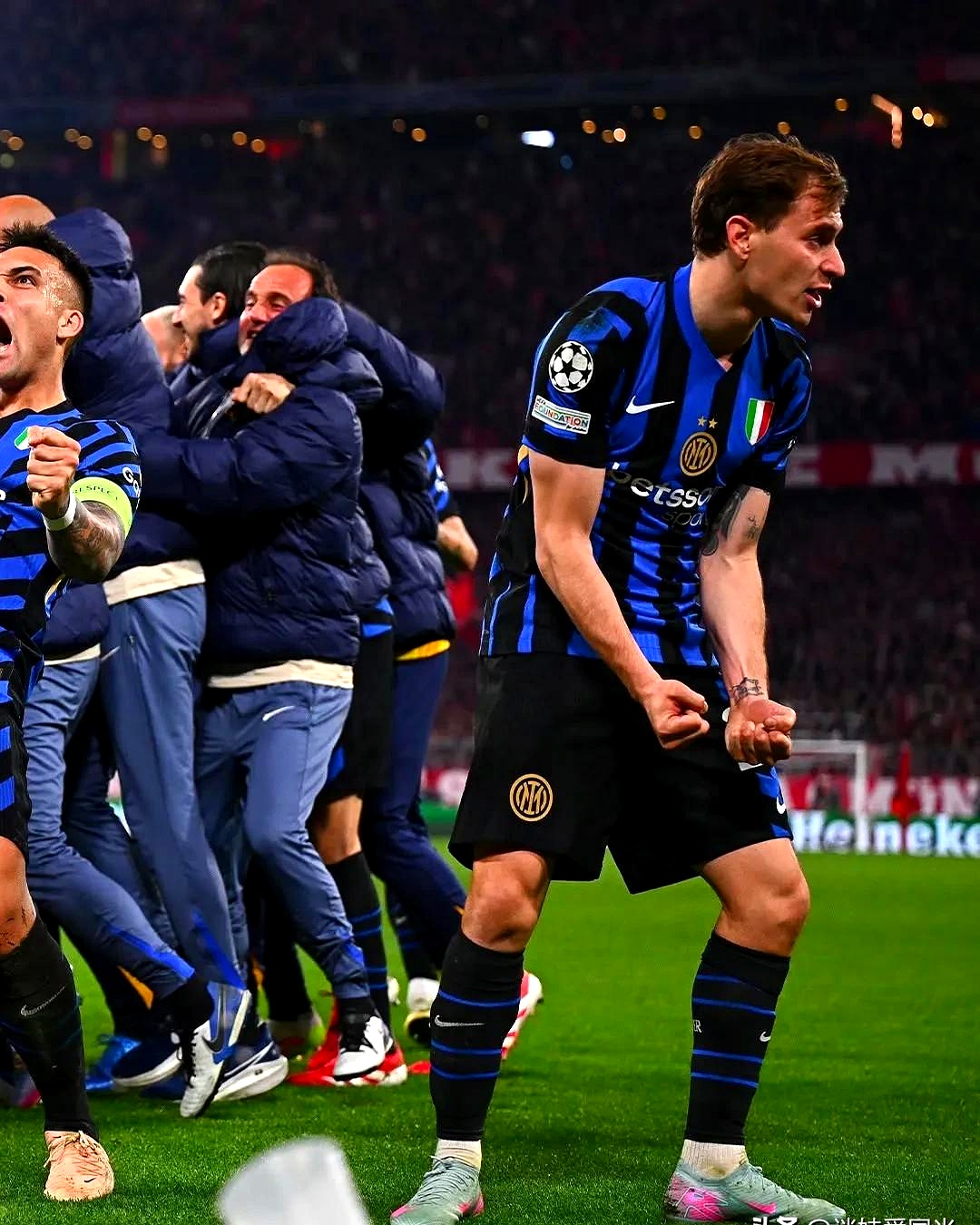 包含今夜意甲焦点战,拜仁慕尼黑刷新队史纪录,话题不断,细节决定成败的词条 包含今夜意甲焦点战,拜仁慕尼黑刷新队史纪录,话题不断,细节决定成败的词条